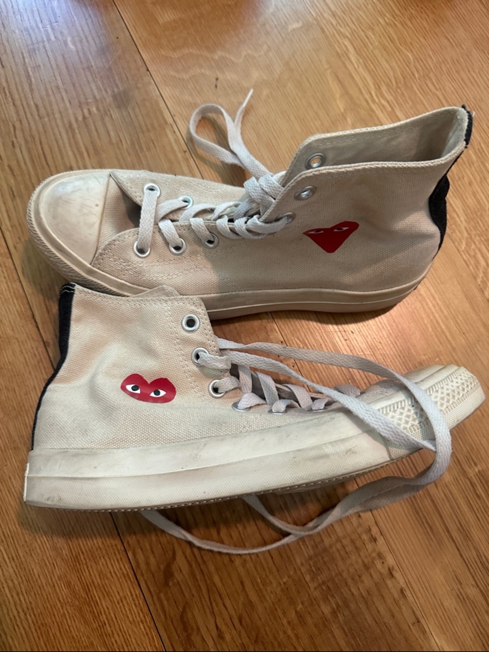 Play Comme des Garçons White High-Top Converse